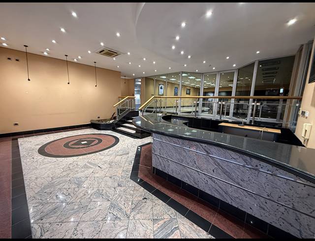 4,810M² BUILDING FOR SALE IN FERNDALE